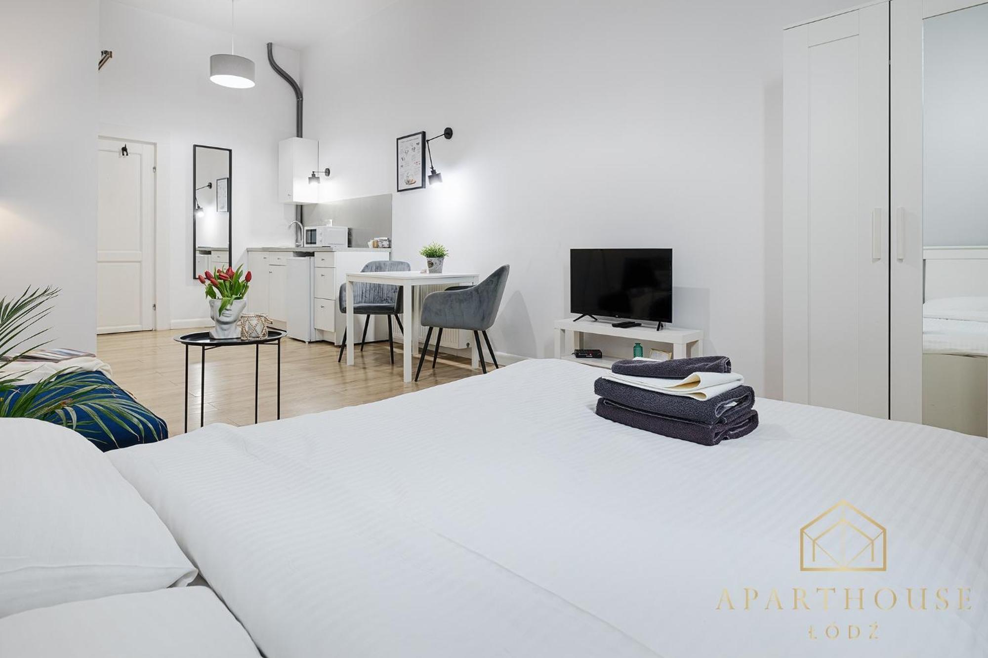 Royal Style Apartment Лодзь Екстер'єр фото